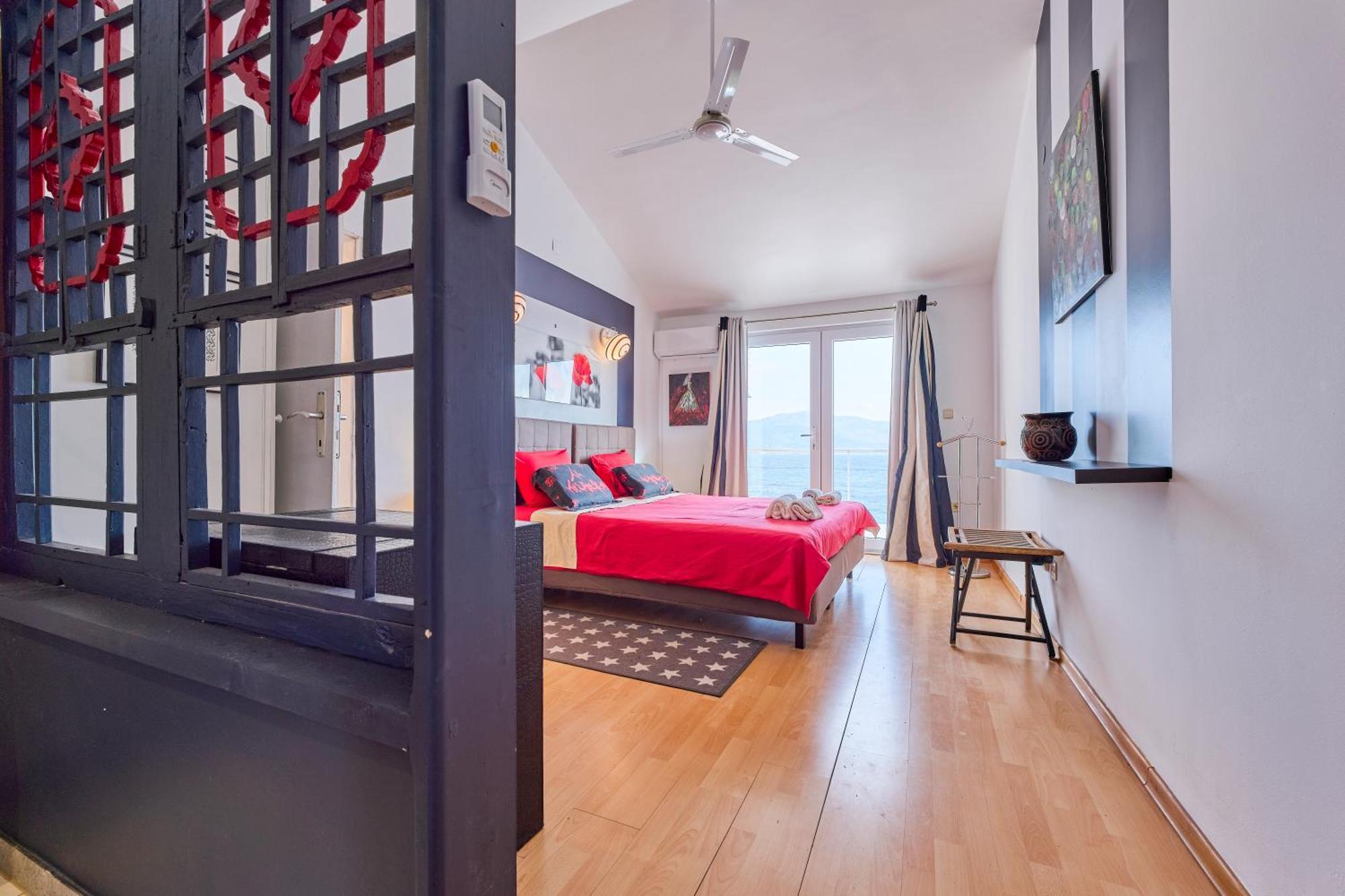 Villa Unique Sur La Plage Pour Des Vacances Inoubliables En Famille Ou Entre Amis Pour 10 Personnes Slatine Εξωτερικό φωτογραφία