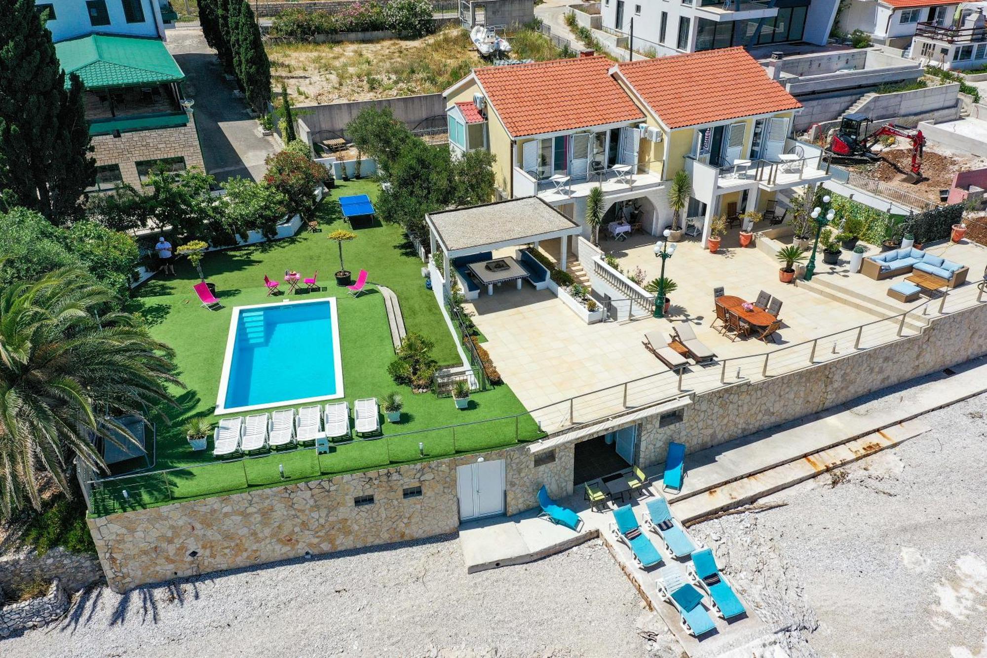 Villa Unique Sur La Plage Pour Des Vacances Inoubliables En Famille Ou Entre Amis Pour 10 Personnes Slatine Εξωτερικό φωτογραφία